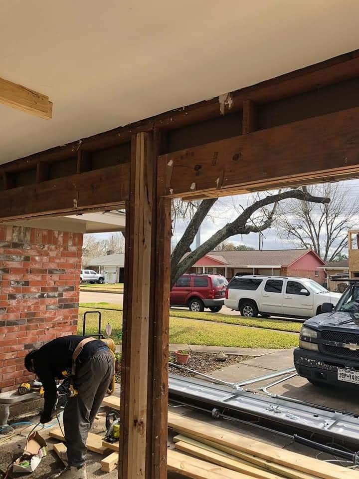 Same-Day Garage Door Service in Pasadena, TX — Lemus Garage Door Services, Licensed & Insured, (281) 906-4783