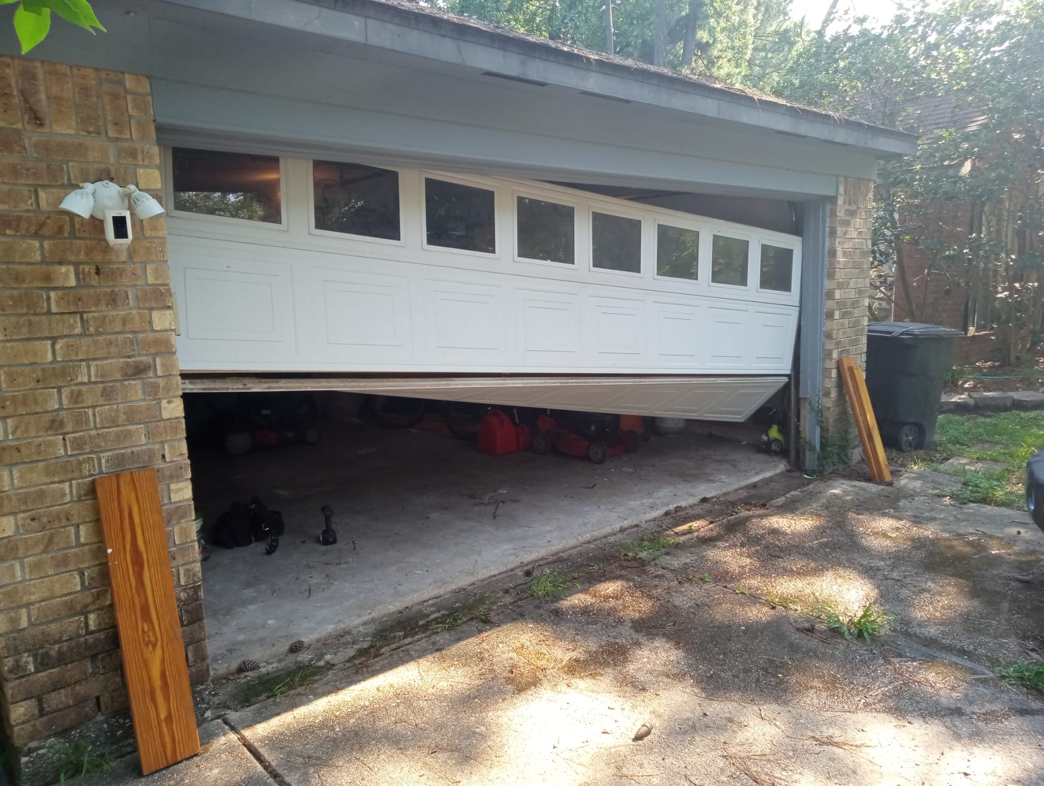 Garage Door Noise Reduction in Pasadena, TX — Lemus Garage Door Services, Licensed & Insured, (281) 906-4783