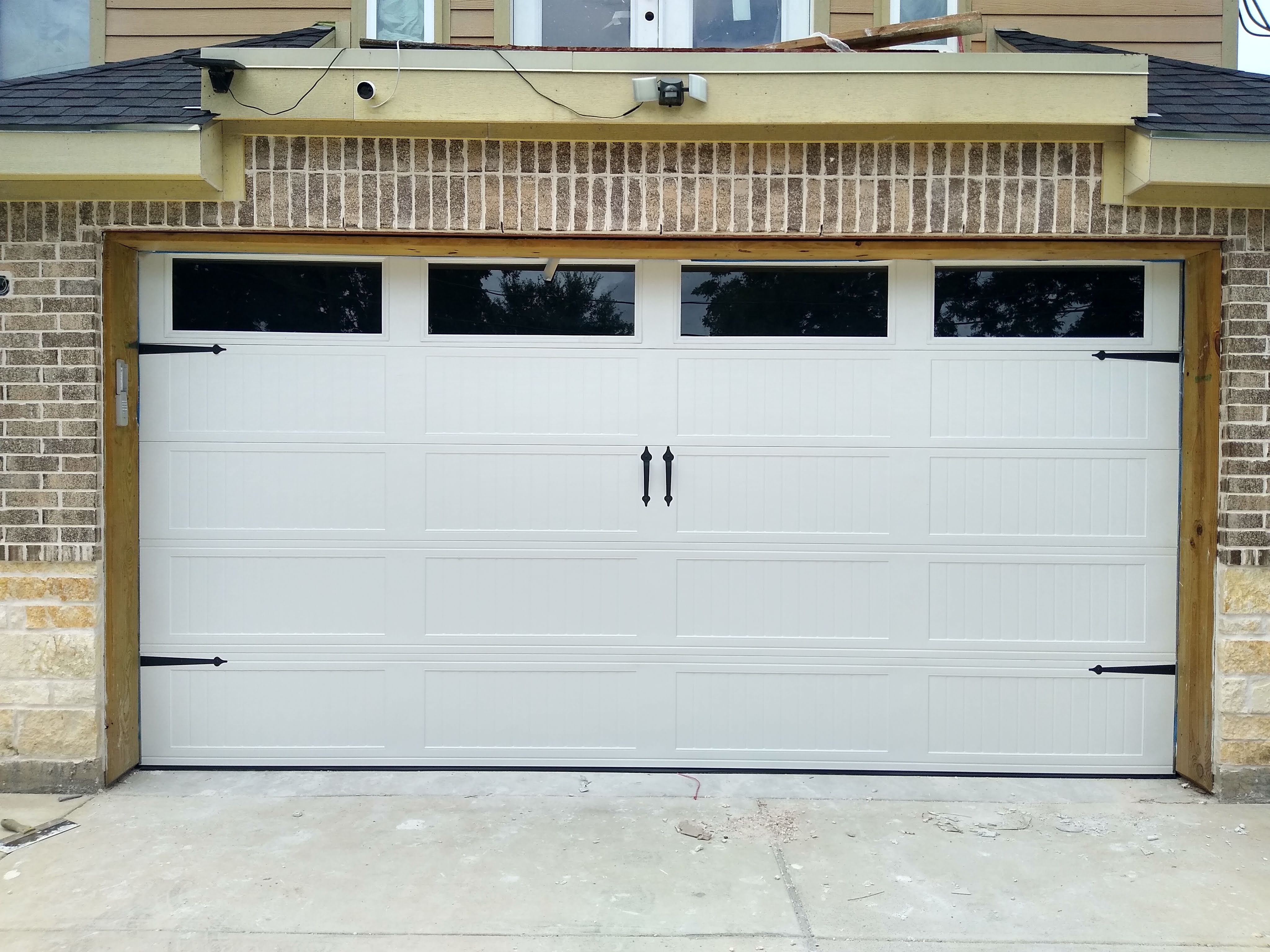 Installation in Pasadena, TX by Lemus Garage Door Services — Licensed & Insured, (281) 906-4783