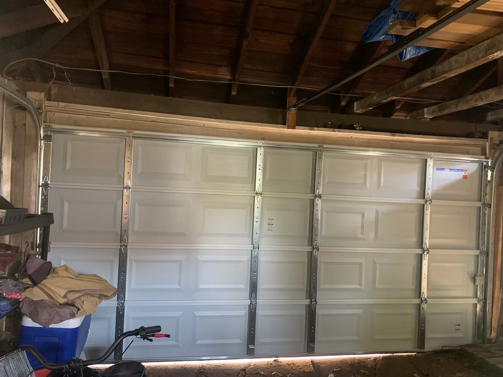 Emergency garage door Service Pasadena